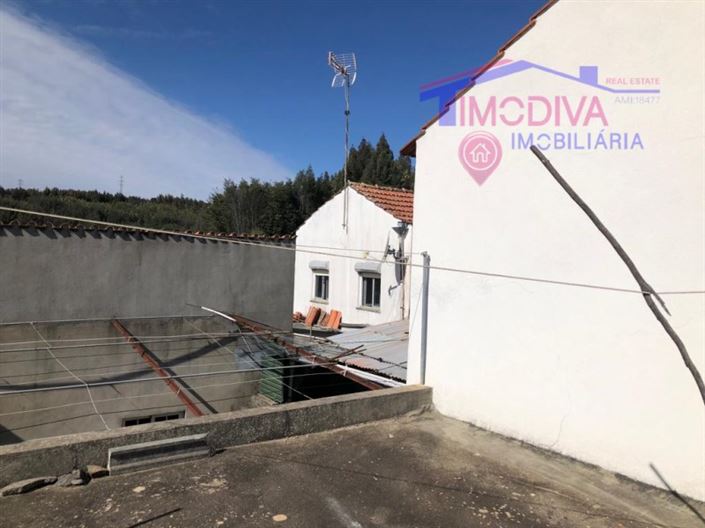 Image No.25-5 Bed House for sale