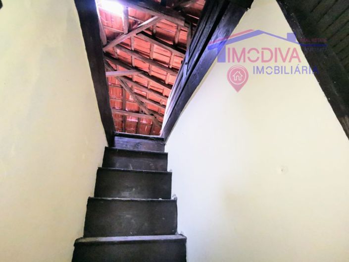 Image No.20-4 Bed House for sale