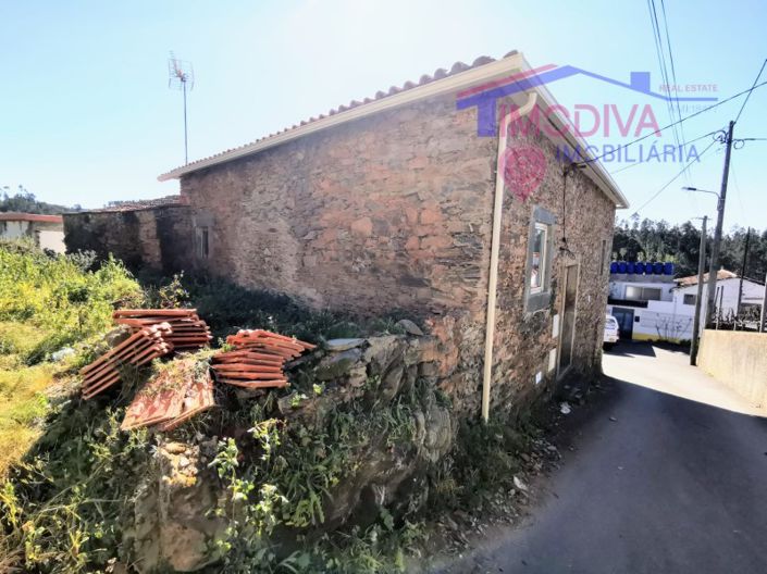 Image No.30-4 Bed House for sale