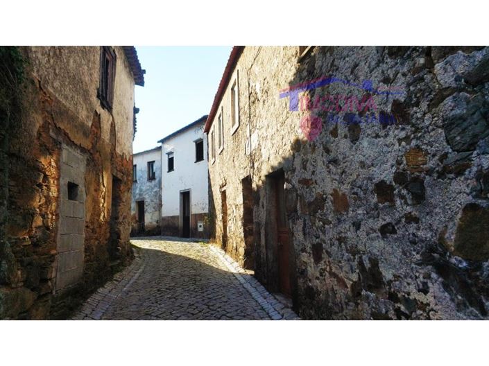 Image No.6-2 Bed House for sale