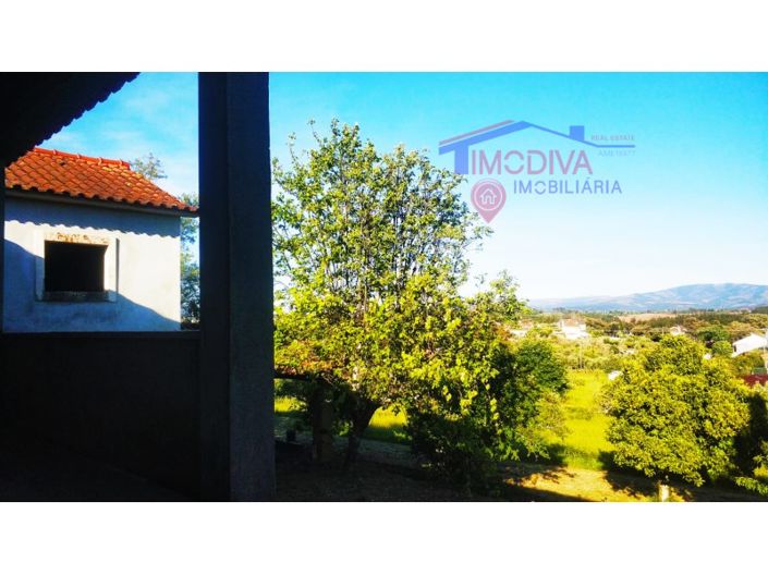 Image No.26-2 Bed Farmhouse for sale