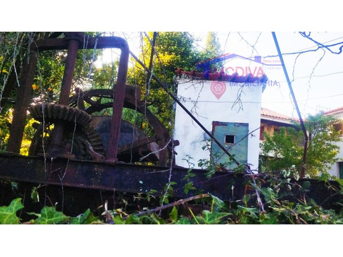 Image No.28-2 Bed Farmhouse for sale