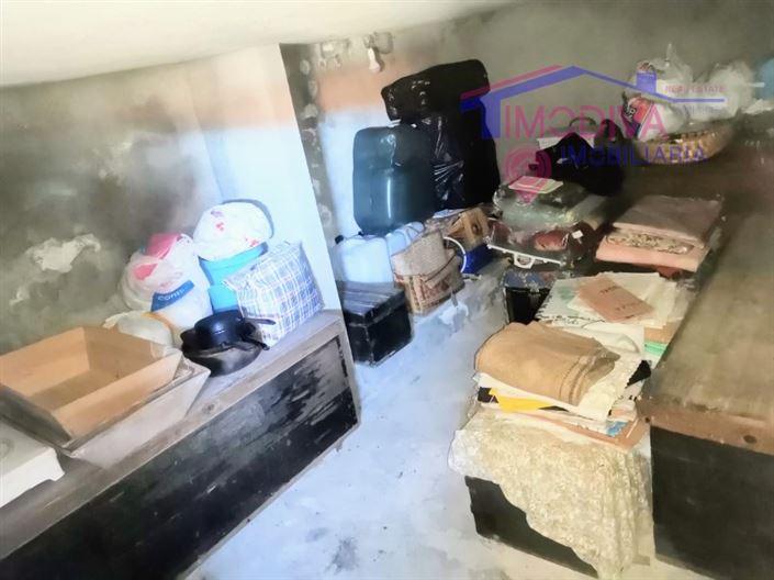 Image No.14-2 Bed House for sale