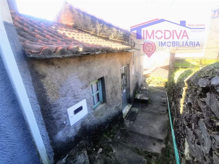 Image No.17-2 Bed House for sale