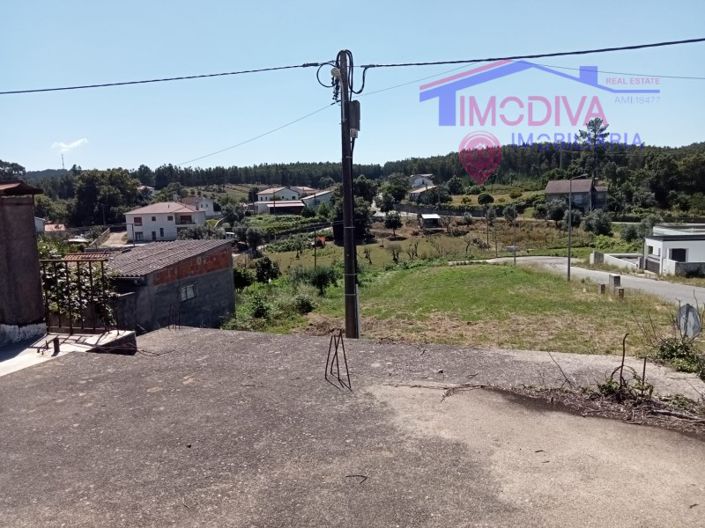 Image No.18-3 Bed Farmhouse for sale