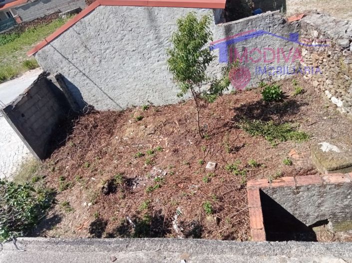 Image No.32-3 Bed Farmhouse for sale