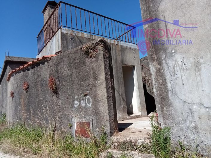 Image No.39-3 Bed Farmhouse for sale