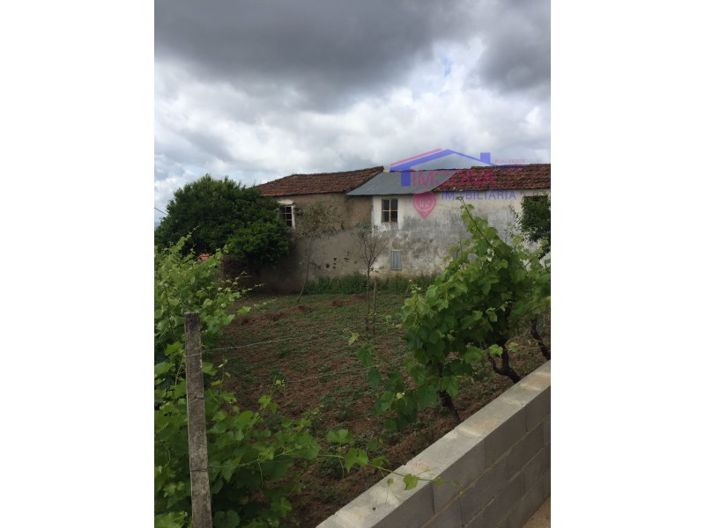 Image No.1-2 Bed House for sale