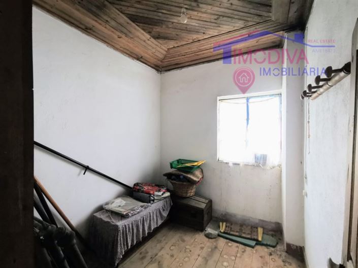 Image No.10-2 Bed House for sale