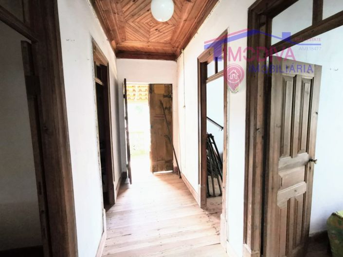 Image No.9-2 Bed House for sale