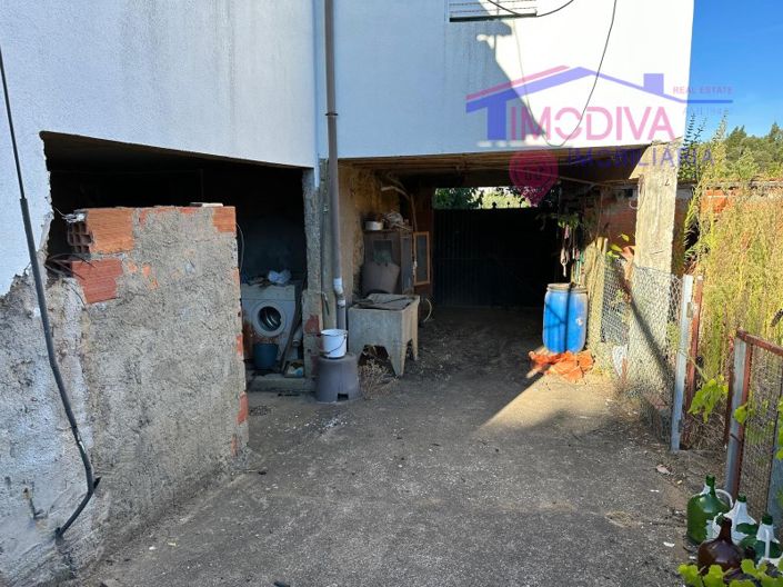 Image No.17-3 Bed House for sale