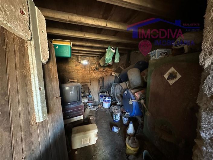 Image No.18-3 Bed House for sale