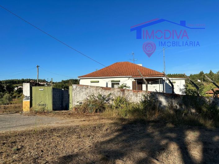 Image No.37-3 Bed House for sale