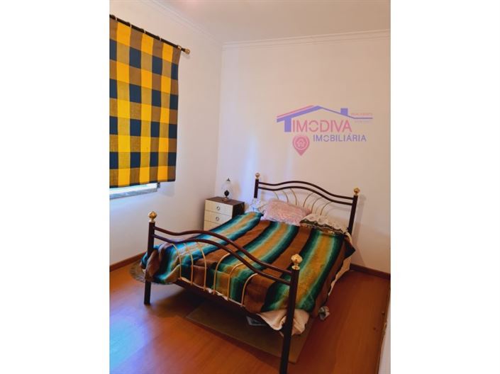 Image No.18-5 Bed House for sale