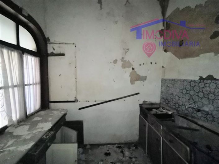 Image No.15-4 Bed House for sale