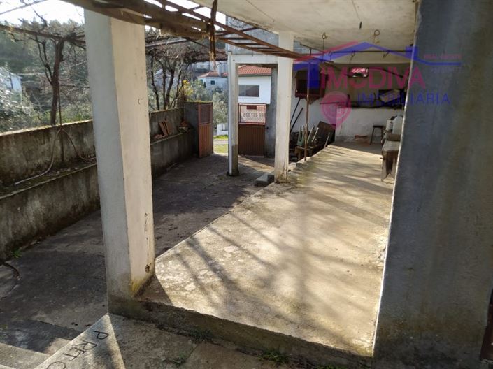 Image No.6-3 Bed House for sale