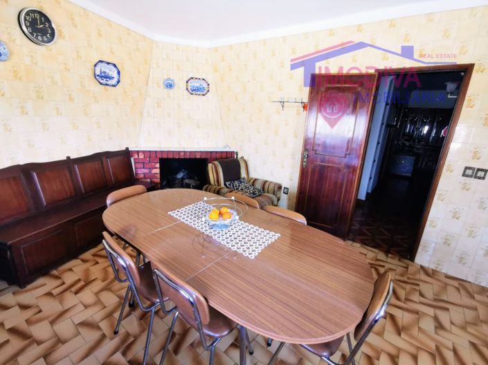 Image No.12-3 Bed House for sale