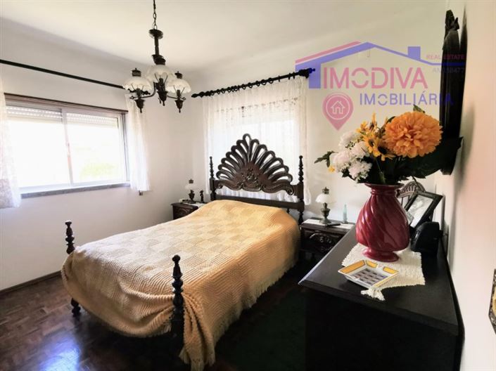 Image No.14-3 Bed House for sale