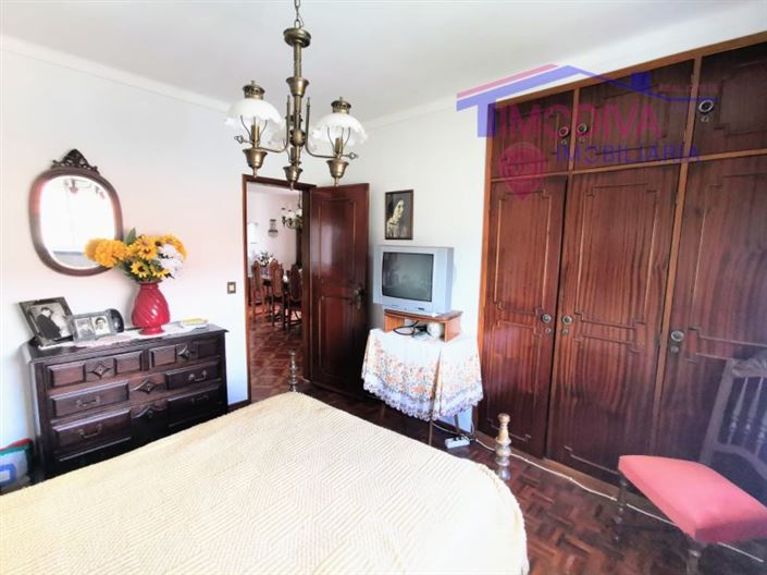 Image No.15-3 Bed House for sale