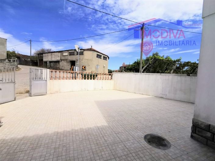 Image No.36-3 Bed House for sale