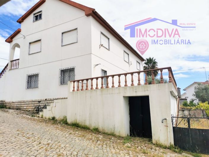 Image No.5-3 Bed House for sale