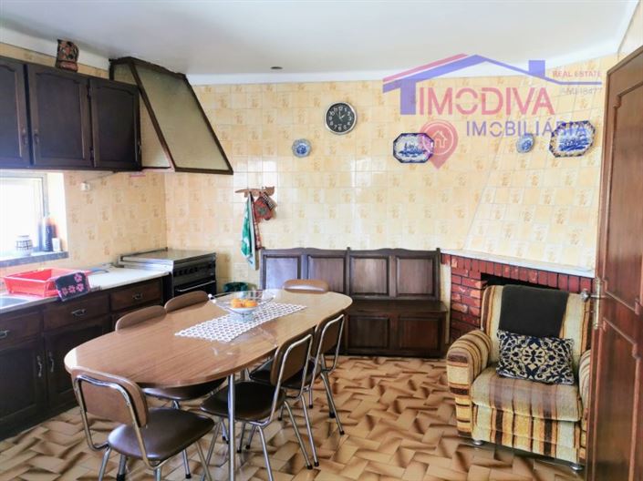 Image No.10-3 Bed House for sale