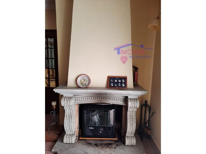 Image No.21-5 Bed House for sale