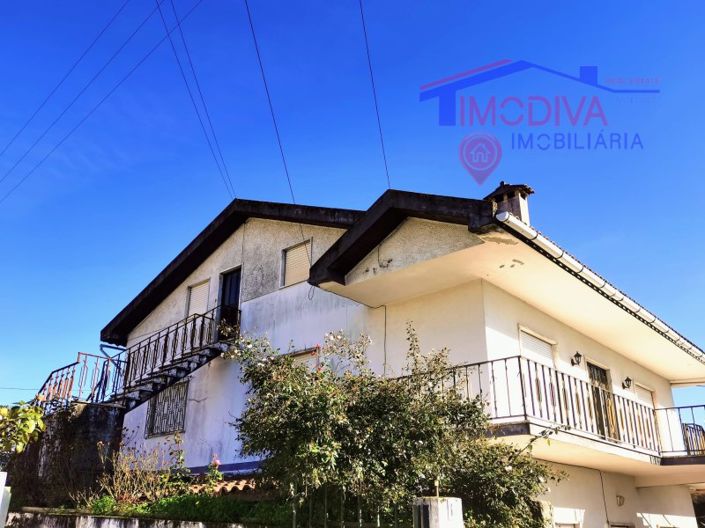 Image No.5-5 Bed House for sale