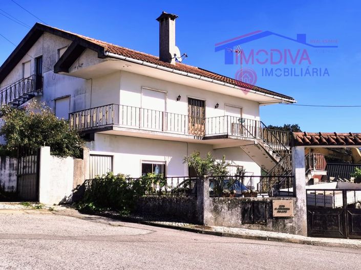 Image No.6-5 Bed House for sale