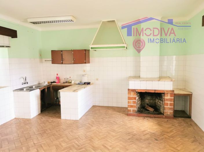 Image No.22-3 Bed House for sale