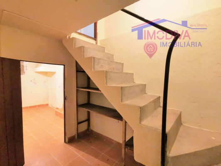 Image No.27-3 Bed House for sale