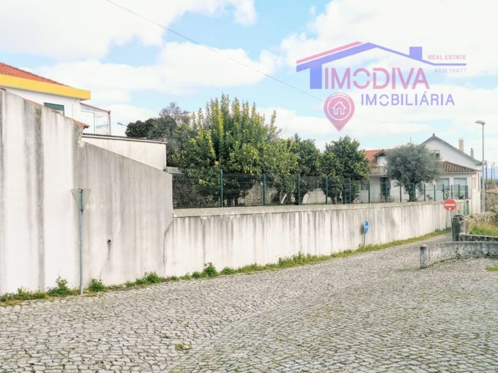 Image No.47-3 Bed House for sale