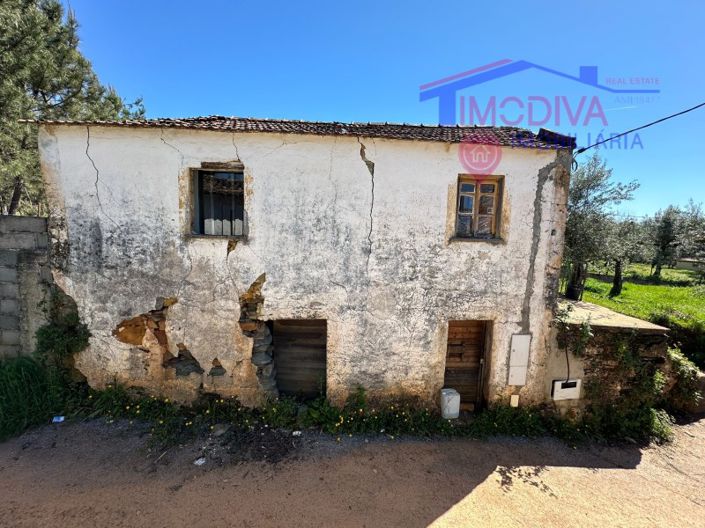 Image No.11-2 Bed House for sale