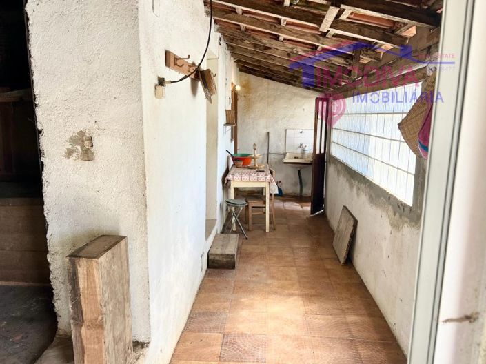 Image No.19-4 Bed House for sale