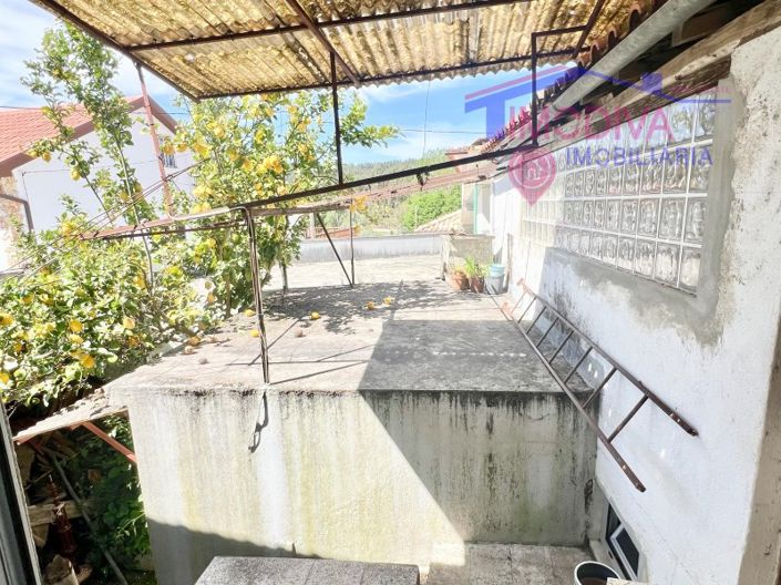 Image No.24-4 Bed House for sale