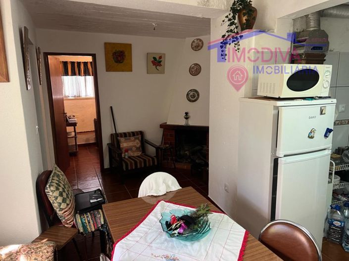 Image No.28-4 Bed House for sale