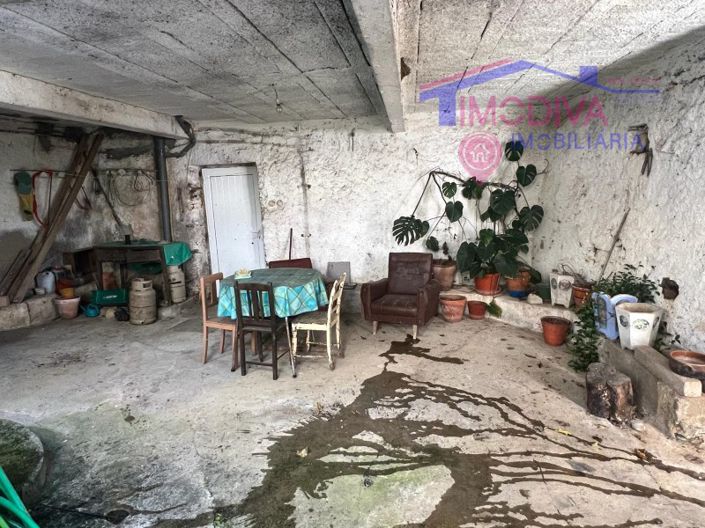 Image No.26-4 Bed House for sale