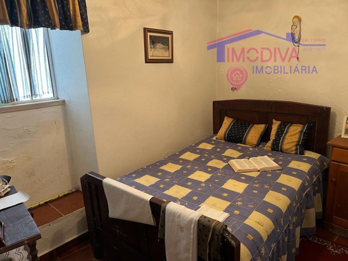 Image No.31-4 Bed House for sale