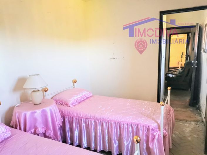 Image No.10-3 Bed House for sale