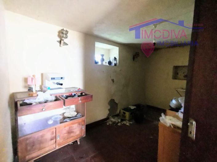 Image No.26-3 Bed House for sale