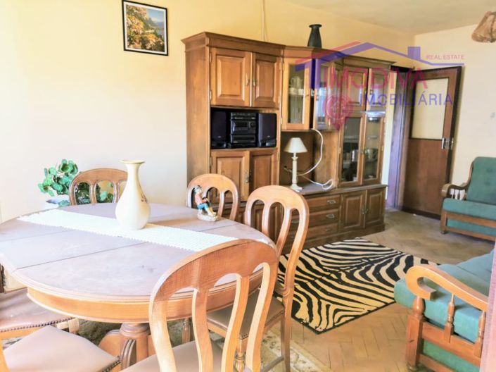 Image No.6-3 Bed House for sale