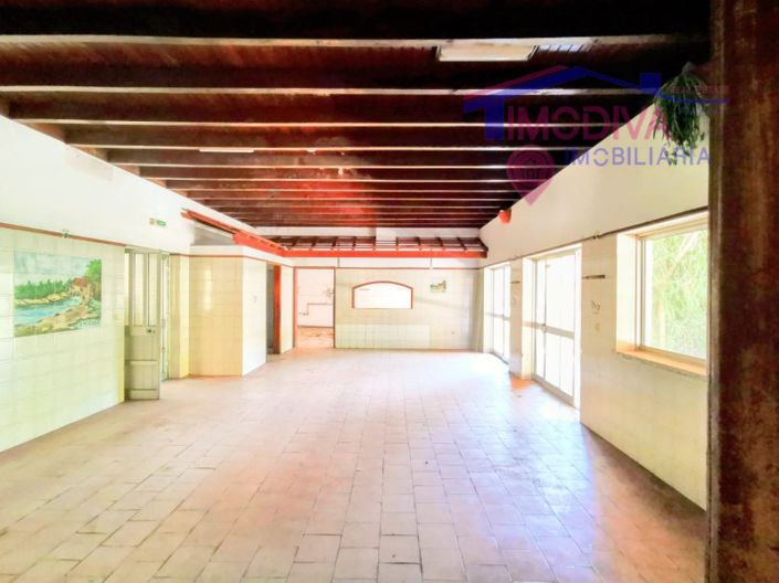 Image No.2-Bar for sale