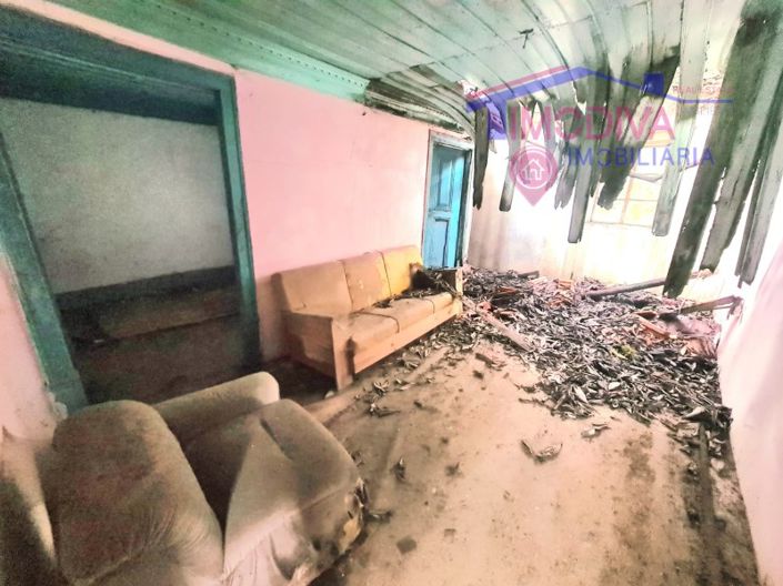 Image No.9-2 Bed House for sale