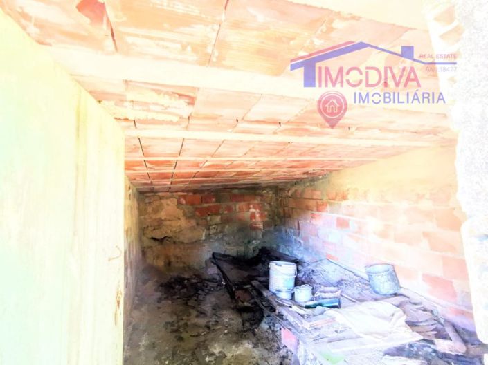 Image No.10-2 Bed House for sale