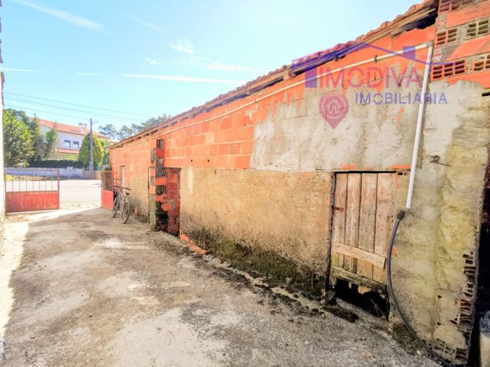 Image No.25-4 Bed House for sale