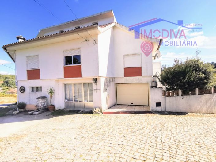 Image No.2-4 Bed House for sale