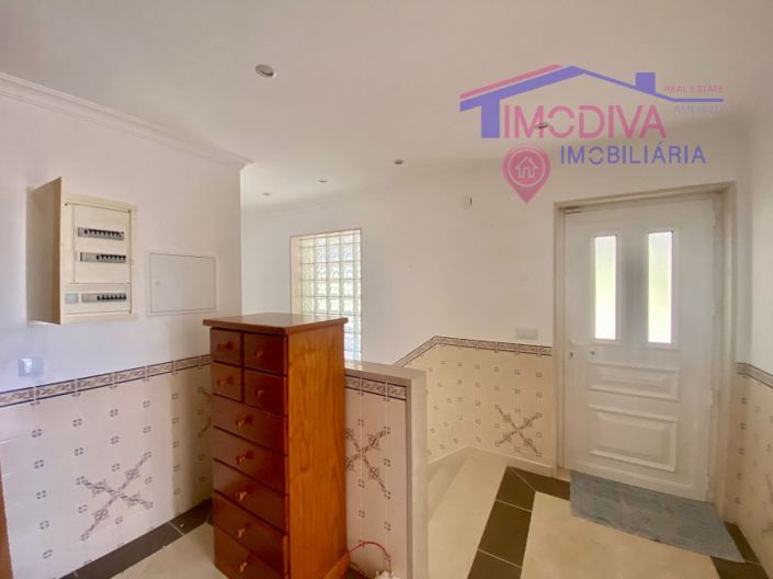 Image No.13-4 Bed Farmhouse for sale