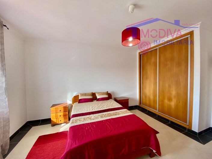 Image No.28-4 Bed Farmhouse for sale