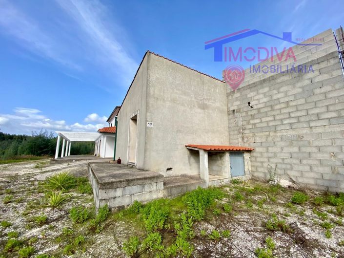 Image No.57-4 Bed Farmhouse for sale