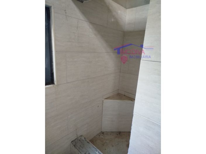 Image No.12-2 Bed House for sale